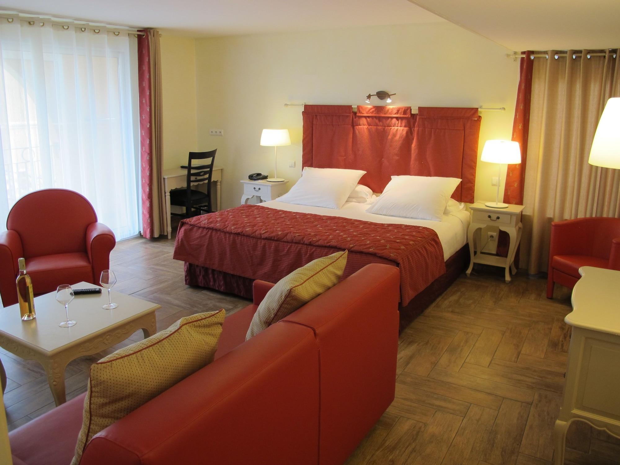 Hotel Sanary, Soleil Et Jardin - Renovation Hiver 2024-25 Exterior photo