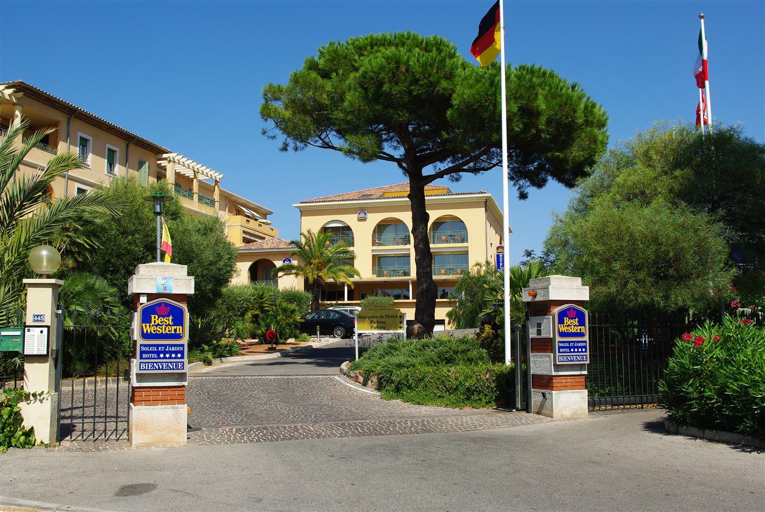 Hotel Sanary, Soleil Et Jardin - Renovation Hiver 2024-25 Exterior photo