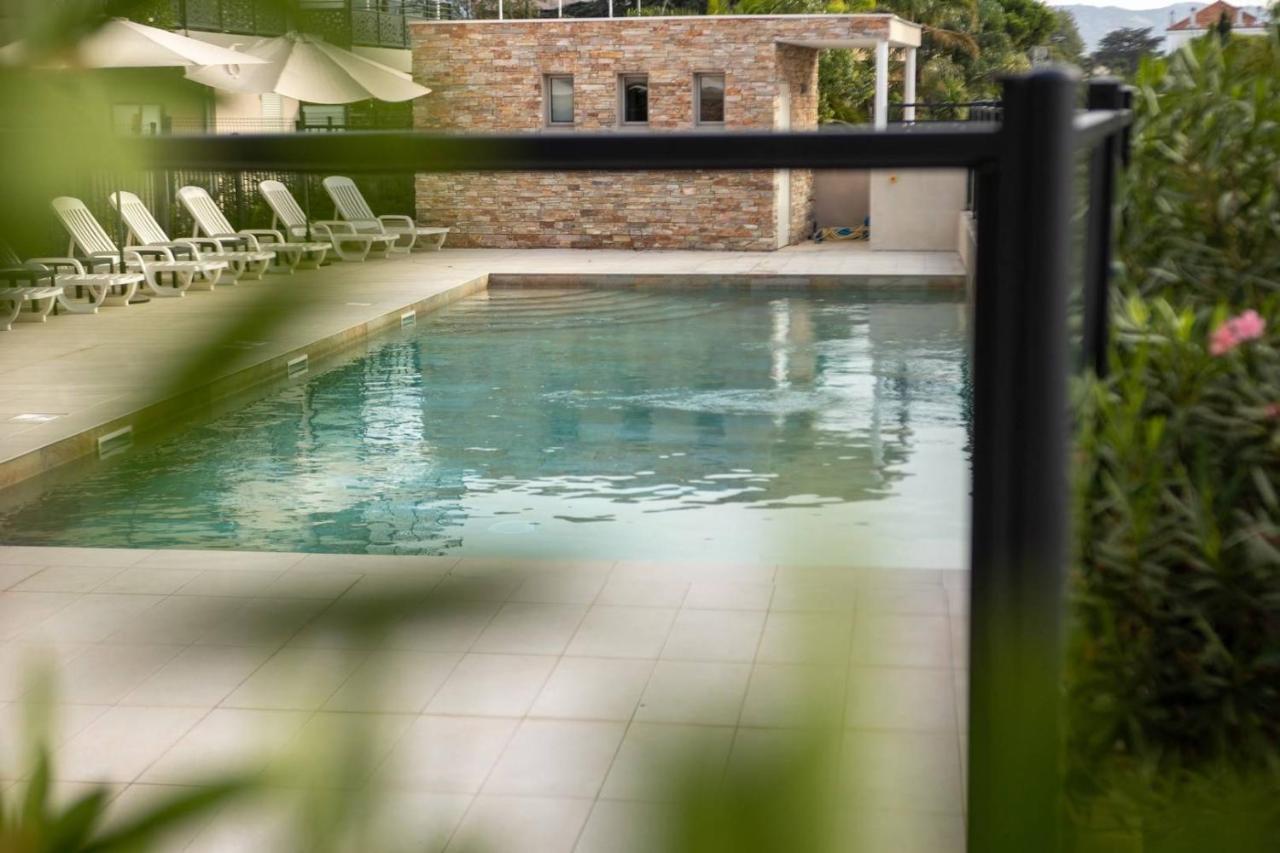 Hotel Sanary, Soleil Et Jardin - Renovation Hiver 2024-25 Exterior photo